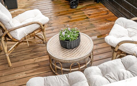 Joske - 2Km from the Sea: Mobilia, Legna, Interior Design, Pavimentazione, Pavimento, Sedia, Camera, Soffitto, Soggiorno, Appartamento