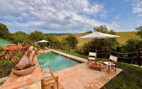 Il Sogno Toscano: Piscina, Mobili Da Esterno, Mobilia, Ricorrere, Eco Hotel, Giardino, Flagstone, Estate, Landscaping, Hacienda