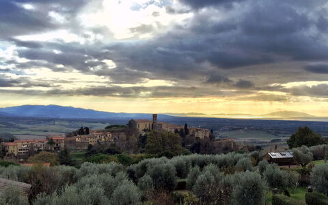 Il Sogno Toscano: Cielo, Natura, Orizzonte, Paesaggio, Pascolo, Plain, Area Rurale, Lotto, Sera, Mattina