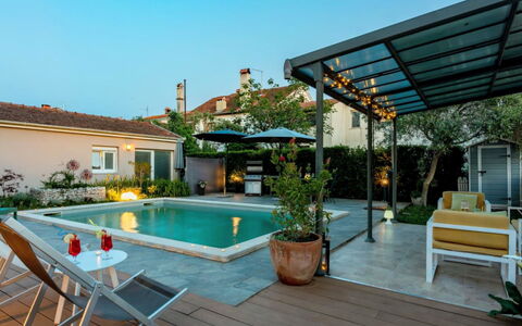Dolores: Appartamento, Balcone, Condominio, Hotel, Ricorrere, Resort Citta ', Hacienda, Villa, Località Balneare