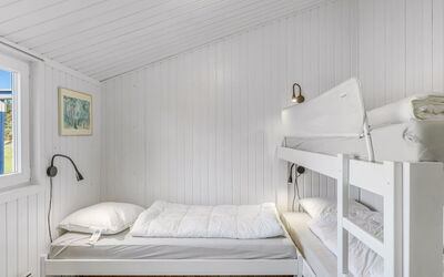 Nedzad - 500M from the Sea