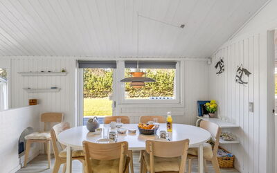 Nedzad - 500M from the Sea