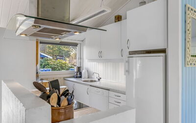 Nedzad - 500M from the Sea