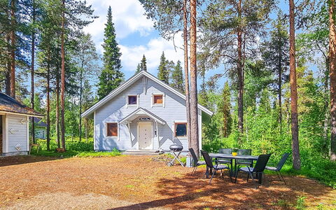 Mökki Maui: Villetta, Casa, Casa, Raccordo, Larice, Woodland, Edifici Giardino, Log Cabin, Agriturismo
