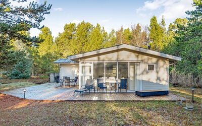 Neval - 150M from the Sea