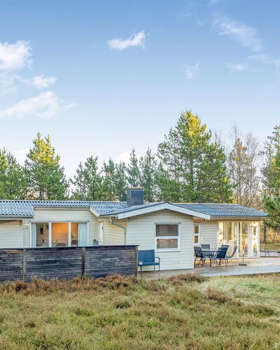 Neval - 150M from the Sea