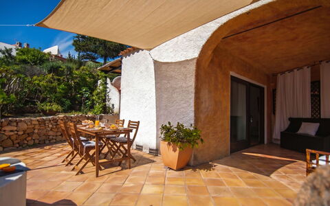 Baia Bianca: Appartamento, Balcone, Costa, Condominio, Località Balneare, Ricorrere, Recinzione, Resort Citta ', Hotel, Corrimano