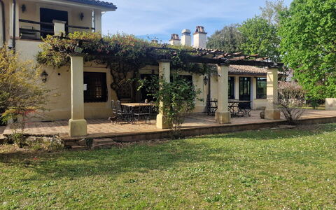 Villa Isabella: Geografia Montane, Collina, Montagna, Paesaggio, Highland, Hill Station, Pendenza, Catena Montuosa, Valle, Chaparral