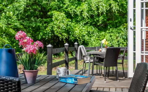 Heda - 1.6Km to the Fjord: Mobilia, Mobili Da Esterno, Sedia, Tavolo, Tavolo Esterno, Cucina & Sala Da Pranzo Tavolo, Shade, Giardino, Terrazza, Tavolino Da Caffè