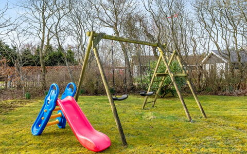 Ascan - 300M to the Fjord: Attrezzatura Giochi All'Aperto, Campo Da Giuoco, Terreno Di Gioco, Tempo Libero, Scivolo, Prato, Giardino, Parco, Swing, Backyard