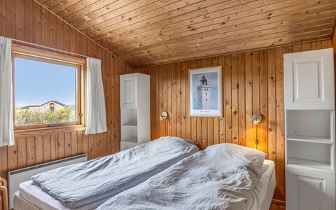 Alea - 150M from the Sea: Legna, Camera Da Letto, Casa, Casa, Letto, Bedding, Lenzuolo, Soffitto, Villetta, Telaio Del Letto