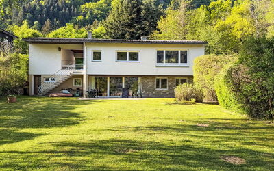 Ossiacher See 20: Costruzione, Erba, Casa, Casa, Zona Residenziale, Arbusto, Architettura, Lotto, Tetto, Villetta