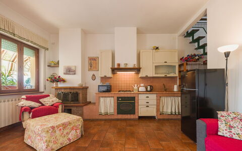 Casa Vento: Legna, Casa, Villetta, Casa, Piscina, Portico, Porta, Ricorrere, Shade, Estate
