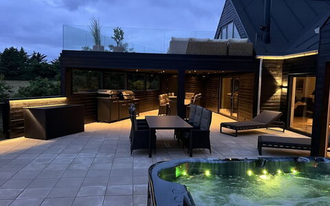 Brigita - 100M to the Fjord: Tetto, Materiale Composito, Deck, Piscina, Shade, Terrazza, Mobili Da Esterno, Sedia, Design, Eco Hotel