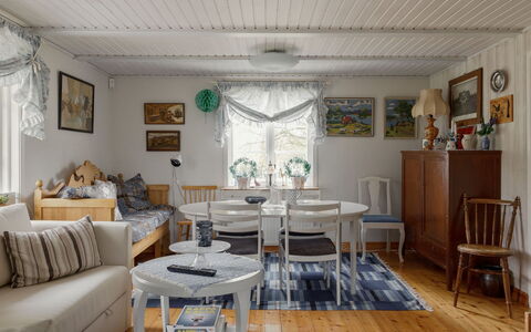 Grönadal: Mobilia, Interior Design, Pavimentazione, Legna, Pavimento, Soffitto, Divano, Camera, Soggiorno, Tavolo