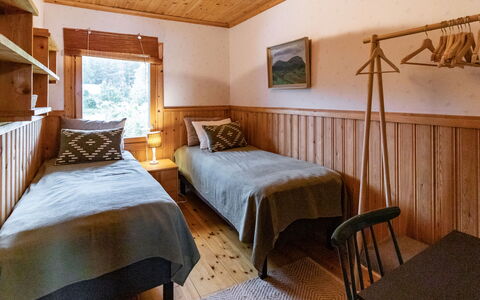 Ohola: Interior Design, Pavimentazione, Legna, Pavimento, Soffitto, Camera Da Letto, Mobilia, Letto, Camera, Illuminazione