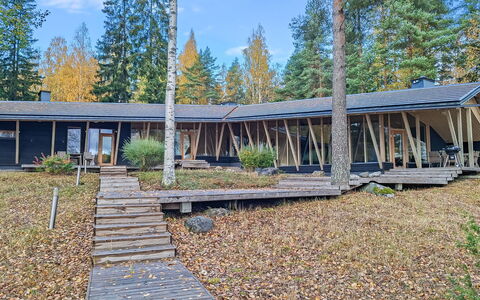 Villa Antti: Shade