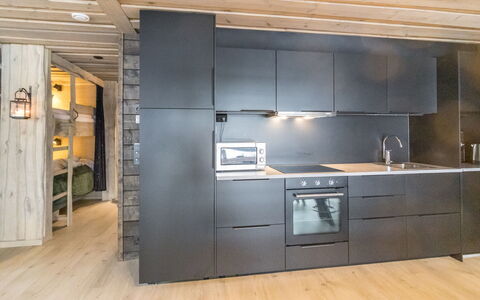 Lapland Hygge B: Pavimentazione, Legna, Pavimento, Interior Design, Soffitto, Cucina, Mobilia, Pavimento In Legno, Illuminazione, Camera