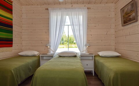 Villa Ruuska: Mobilia, Legna, Pavimentazione, Interior Design, Pavimento, Pavimento In Legno, Camera Da Letto, Soffitto, Camera, Letto