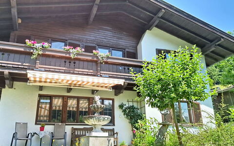 Alpenhit Zell am See: Casa, Casa, Villetta, Porta, Estate, Portico, Giardino, Cortile, Shade