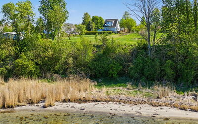 Hjort - 80M from the Sea