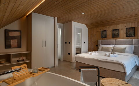 Orso: Interior Design, Mobilia, Pavimentazione, Camera Da Letto, Legna, Soffitto, Pavimento, Letto, Camera, Appartamento