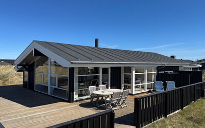 Hildegarda - 300M from the Sea