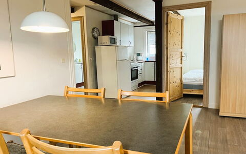Faaborg 632: Mobilia, Pavimentazione, Interior Design, Pavimento, Legna, Soffitto, Camera, Tavolo, Cucina & Sala Da Pranzo Tavolo, Sedia