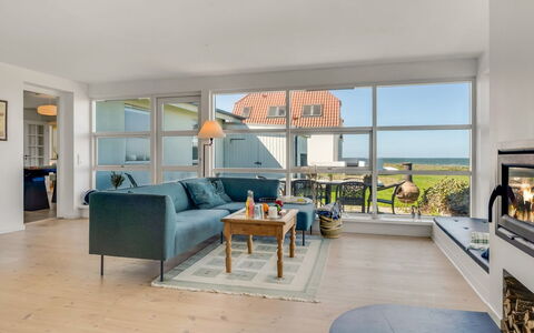 Grita - 100M to the Fjord: Tetto, Casa, Zona Residenziale, Casa, Estate, Villetta, Design