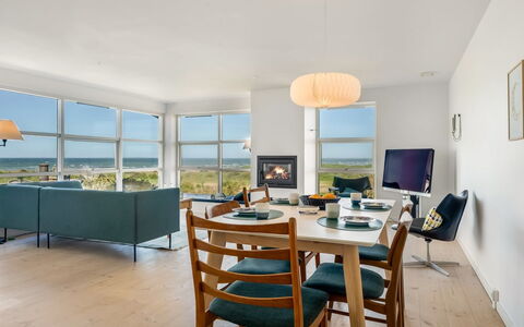 Grita - 100M to the Fjord: Tetto, Casa, Zona Residenziale, Casa, Estate, Villetta, Design