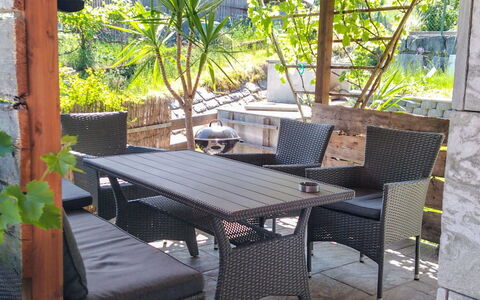 Maria: Mobilia, Mobili Da Esterno, Legna, Sedia, Tavolo, Tavolo Esterno, Portico, Shade, Backyard, Cucina & Sala Da Pranzo Tavolo