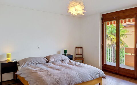 Casa Rivapiana: Letto, Mobilia, Interior Design, Camera Da Letto, Bedding, Pavimentazione, Pavimento, Parete, Lenzuolo, Pavimento In Legno