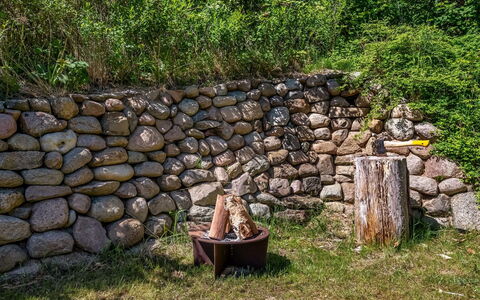 Lasse - 550M from the Sea: Acqua, Risorse Idriche, Corpo D'Acqua, Roccia, Costa, Paesaggio Naturale, Promontorio, Costiera E Morfologie Oceanic, Terreno, Promontorio