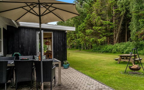 Linnea - from the Sea: Legna, Arbusto, Casa, Villetta, Tetto, Casa, Giardino, Lotto, Raccordo, Mobili Da Esterno