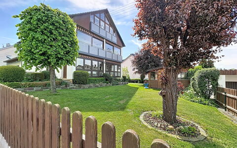 Augsburg-Diedorf 150: Zona Residenziale, Raccordo, Finestra A Ghigliottina, Recinzione, Balcone, Driveway, Home Scherma, Cancello