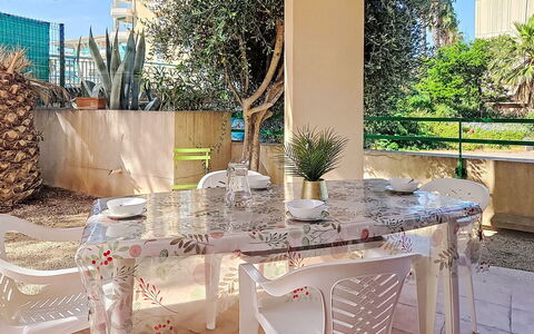 Nautica: Mobilia, Sedia, Mobili Da Esterno, Tavolo, Tavolo Esterno, Cucina & Sala Da Pranzo Tavolo, Shade, Giardino, Terrazza, Ristorante
