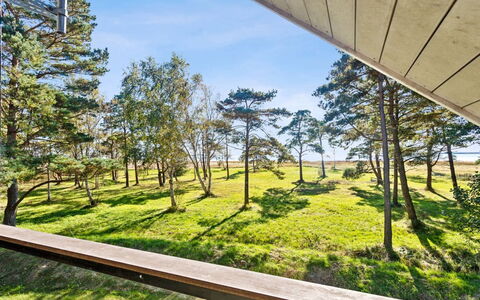 Aman - 100M from the Sea: Erba, Legna, Area Rurale, Arbusto, Villetta, Tetto, Plain, Lotto, Casa, Groundcover