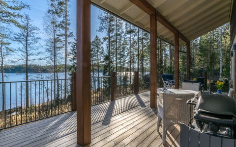 Tuulentupa: Legna, Portico, Latifoglie, Deck, Eco Hotel, Plank, Shade, Color Legno, Bicchiere, Pavimento In Legno