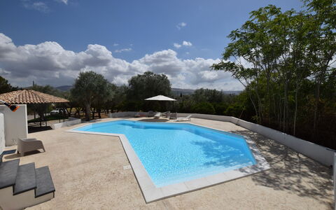 Villa Chiaramonte Gulfi: Piscina, Ricorrere, Materiale Composito, Shade, Estate, Terme, Eco Hotel, Landscaping, Mobili Da Esterno, Hacienda