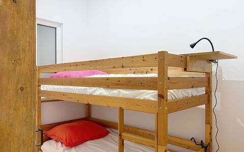Ferienwohnung Heritage View Bacharach: Letto A Castello, Parete, Pavimentazione, Legna, Interior Design, Pavimento, Mobilia, Letto, Camera Da Letto, Camera