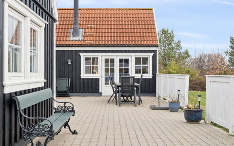 Franka - 1.1Km from the Sea
