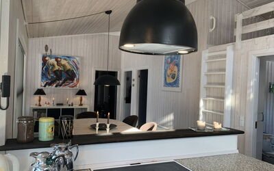 Hedvig - 500M from the Sea