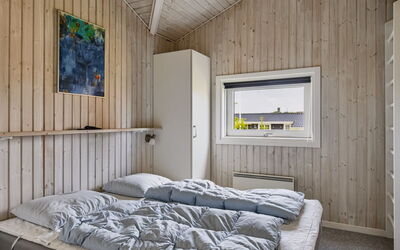 Hedvig - 500M from the Sea