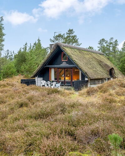 Erhardt - 2Km from the Sea