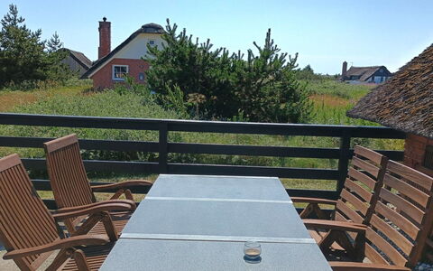 Eweline - 700M from the Sea: Mobilia, Mobili Da Esterno, Sedia, Tavolo Esterno, Tavolo, Latifoglie, Shade, Color Legno, Terrazza, Deck