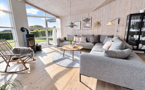 Bosse - 200M to the Fjord: Legna, Casa, Soggiorno, Pavimento In Legno, Latifoglie, Materiali Naturali, Design, Plank, Divano
