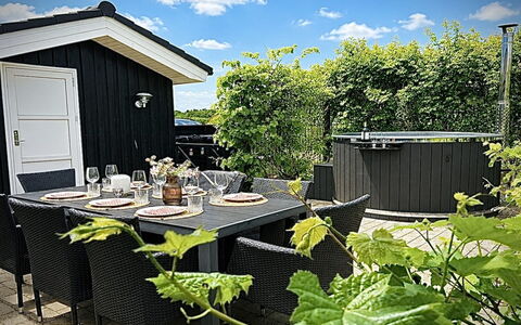 Bosse - 200M to the Fjord: Mobilia, Mobili Da Esterno, Tavolo, Sedia, Tavolo Esterno, Giardino, Terrazza, Shade, Cucina & Sala Da Pranzo Tavolo