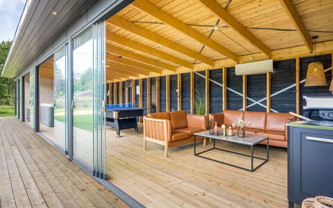 Diuri - 500M to the Fjord: Legna, Pavimentazione, Latifoglie, Pavimento In Legno, Portico, Plank, Deck, Color Legno, Shade, Eco Hotel