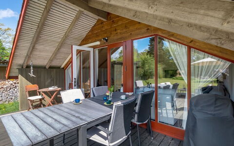 Topias - 350M from the Sea: Mobilia, Interior Design, Pavimentazione, Pavimento, Soffitto, Camera, Sedia, Tavolo, Appartamento, Cucina & Sala Da Pranzo Tavolo
