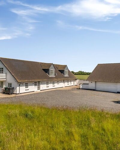 Franki - 9Km from the Sea